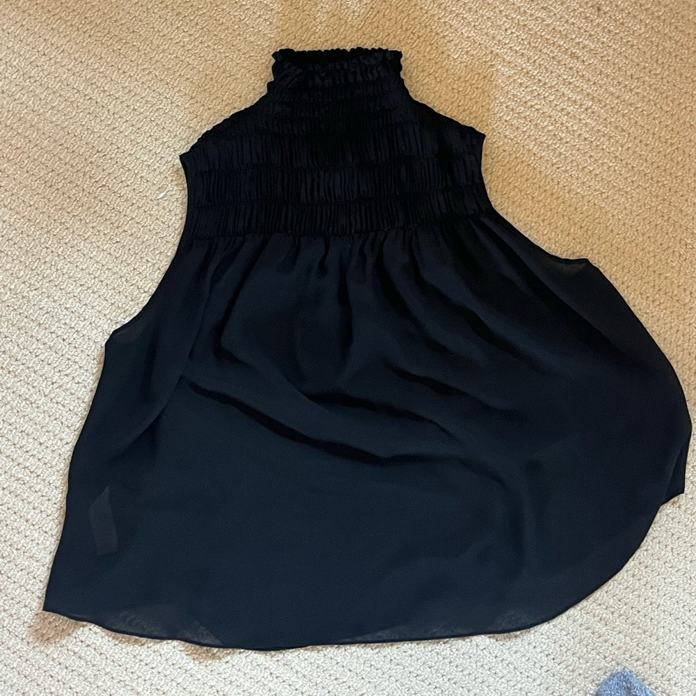 Frame mock neck blouse size M